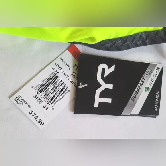 TYR Female Durafast Elite Viper DiamondFit Swimsuit WDVIP7A, Size 34 (M/8) NWT - Picture 12 of 16